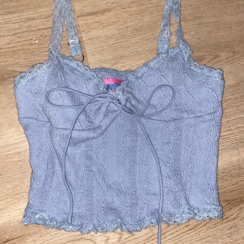 Lace Trim Cropped Tank Top